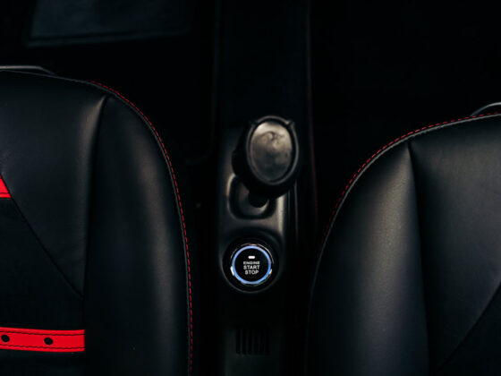 Smart 4teen Aznom elettrica conversione modding auto meccanica interni