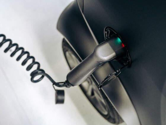 Smart 4teen Aznom elettrica conversione modding auto meccanica interni