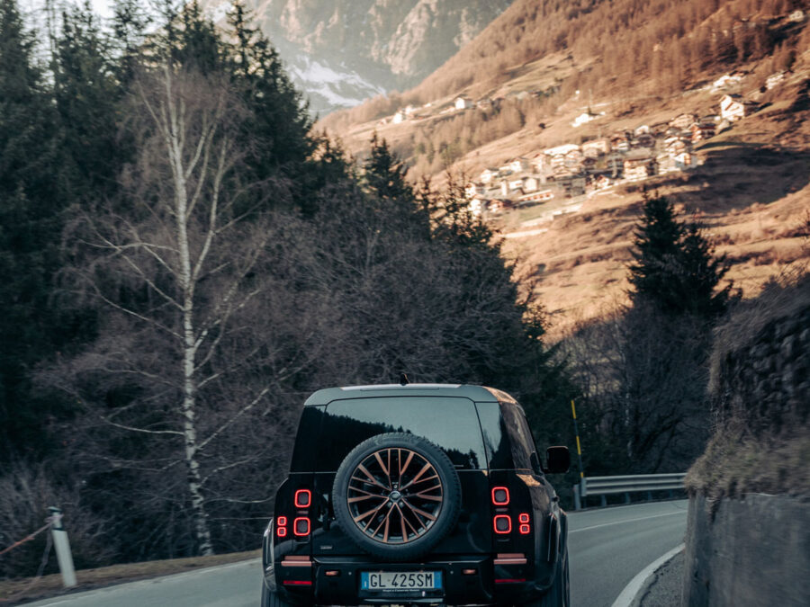 AZNOM Automotive per Land Rover Defender City Escape - Only bespoke ...